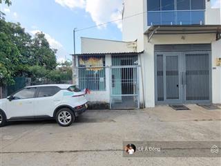 Mua là thắng. chốt là lời nhà 4 phòng 72,2m2 full thổ cư, đang cho thuê 8tr/tháng. ngay vđ 2
