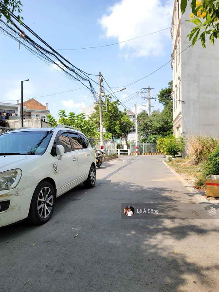 Giá hời 4,95 tỷ. đất hxh, đường số 20 p. linh đông dt 66,2m2, sổ vuông vức. cách vđ 2 500m