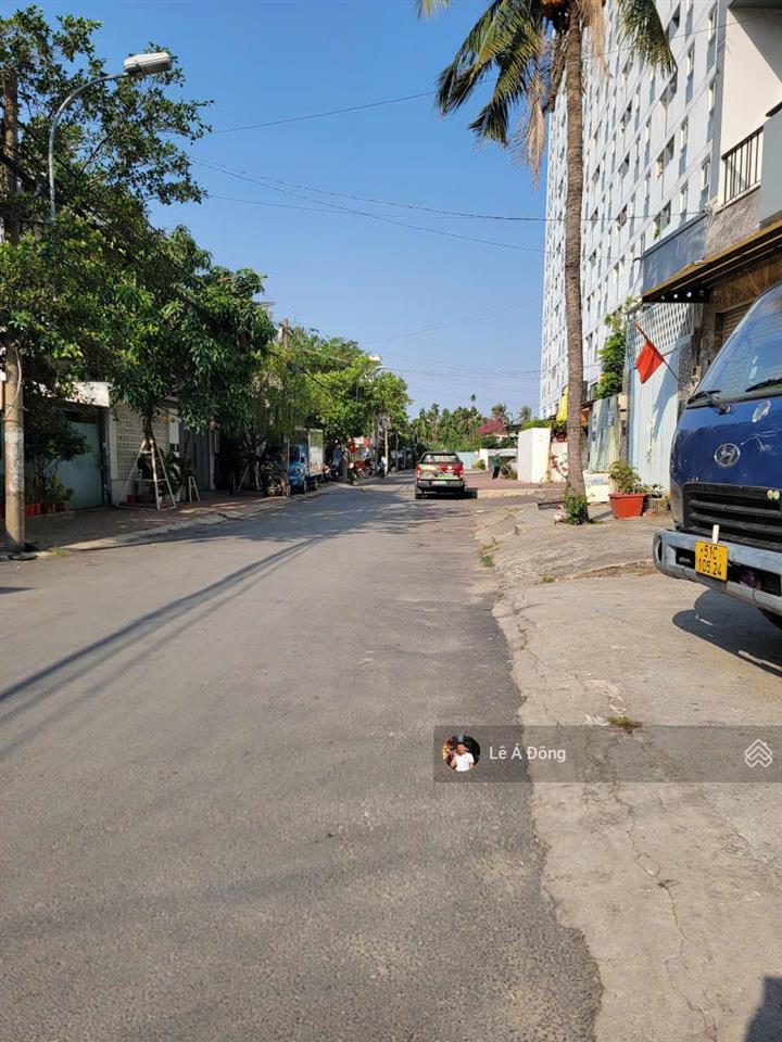 Đất trường thọ dt 85,4m2 mt 4,2m. vị trí trung tâm 3 trục chính ga metro, vành đai 2, phạm văn đồng