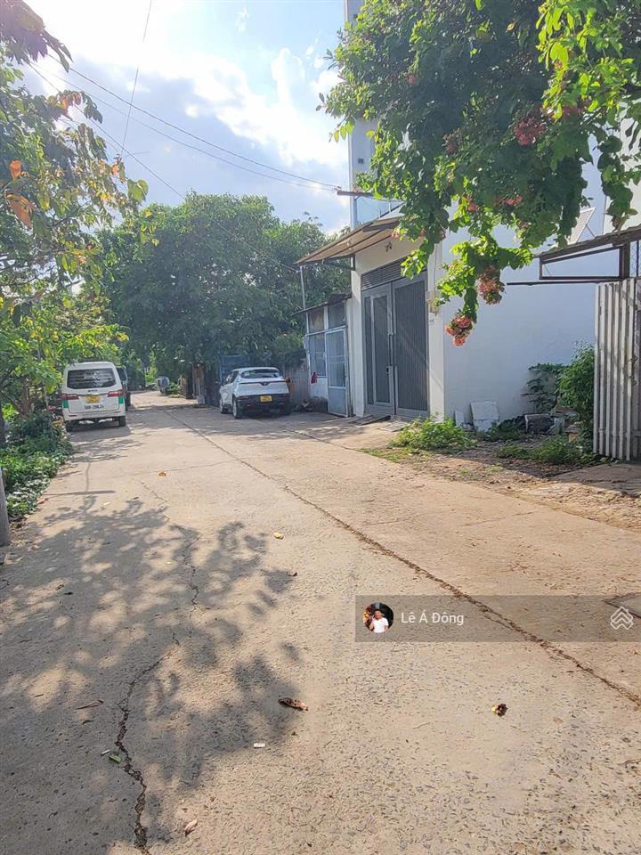 Mua là thắng. chốt là lời. nhà 4 phòng 72,2m2 full thổ cư, đang cho thuê 8tr/tháng. ngay vđ 2