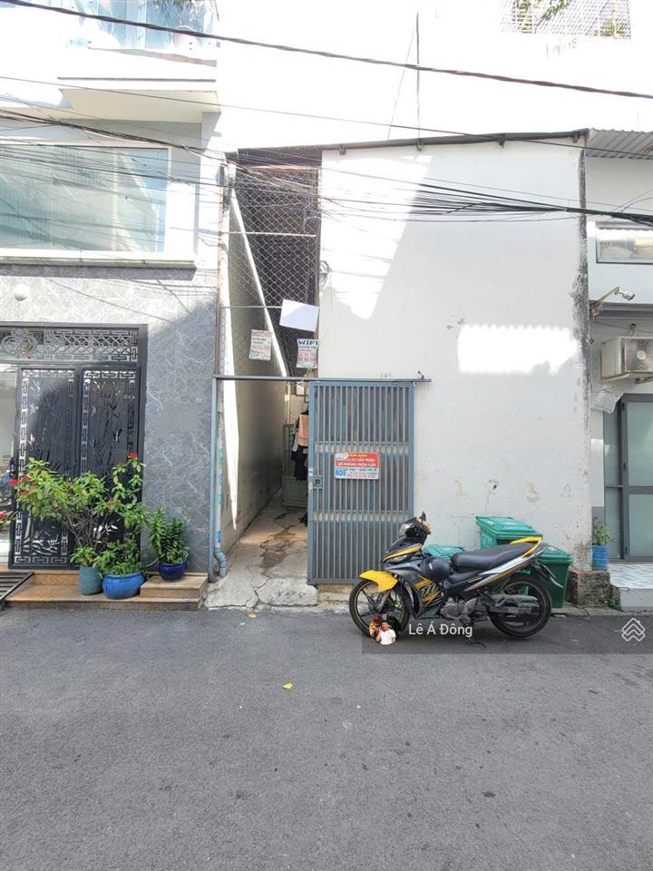 Nhà c4 p.trường thọ đang cho thuê 8tr/tháng.dt60,9m2(4,5x13,5),full thổ cư.cách đvb,vđ2 chỉ 200m