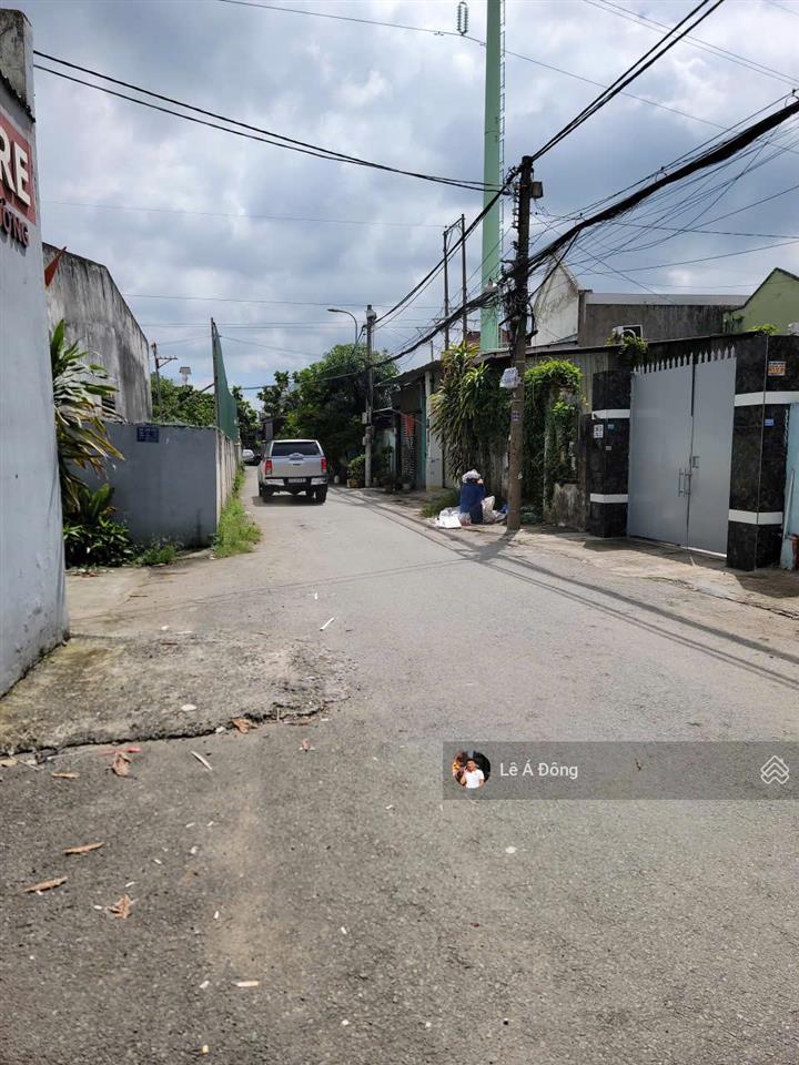 Lô góc 2 mt đường 11 trường thọ. dt 56,9m2 full thổ. đường 7m, cách vđ2 300m, đi ga metro 2 phút