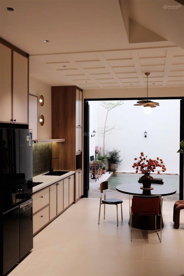 Homestay hồ bơi riêng giữa trung tâm đà nẵng, dòng tiền 40 triệu/tháng  100m²