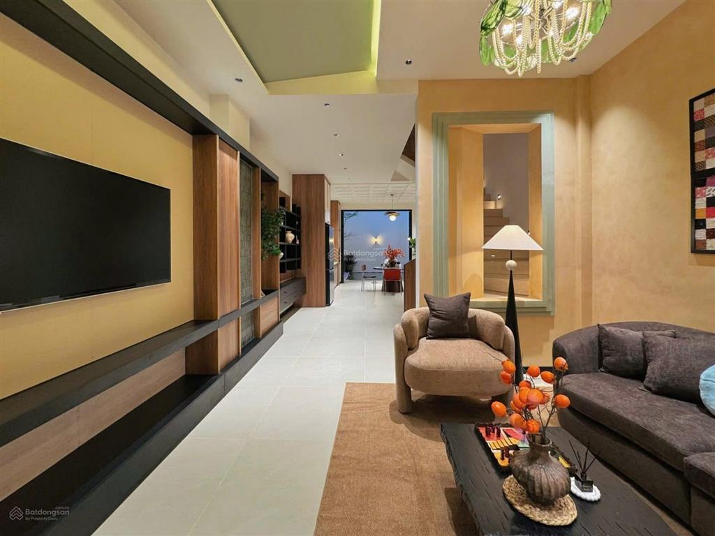 Homestay hồ bơi riêng giữa trung tâm đà nẵng, dòng tiền 40 triệu/tháng  100m²