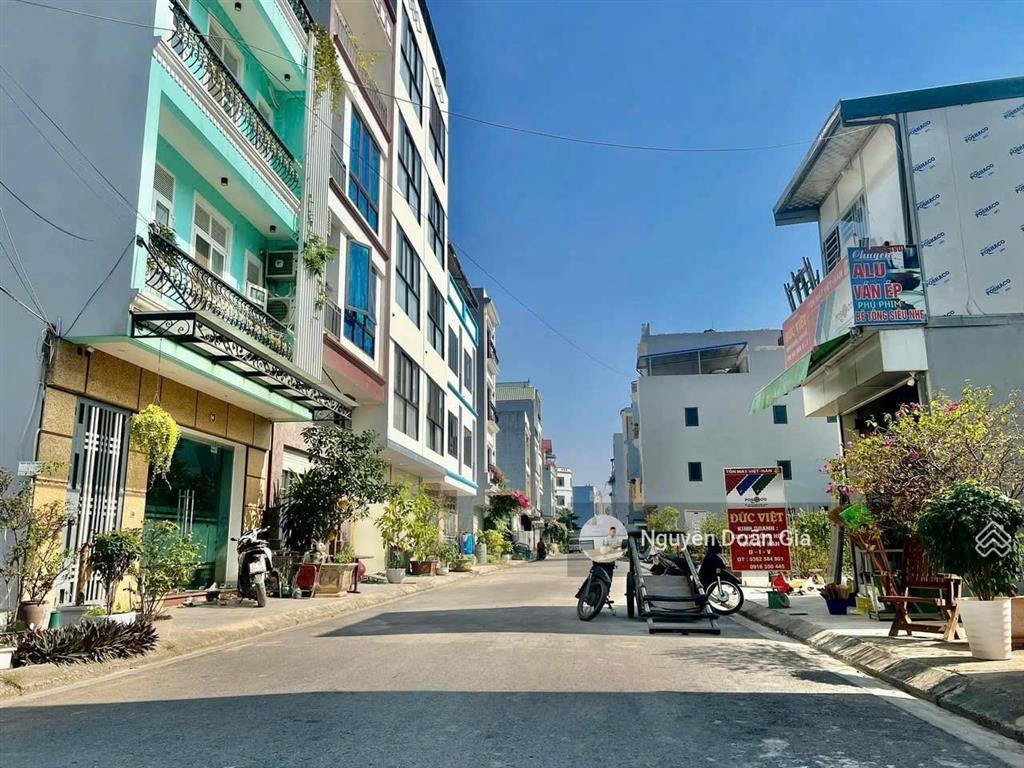 Cơ hội vàng bán 45m2 đất dv yên lũng an khánh  hạ tầng đồng bộ  giáp chung cư và ga metro số 5