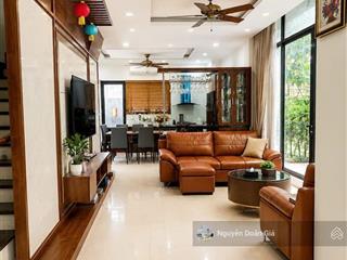 Tôi bán btsl 129m tại vinhomes thăng long an khánh  hoàn thiện đẹp full nội thất,về ở ngay giá tốt