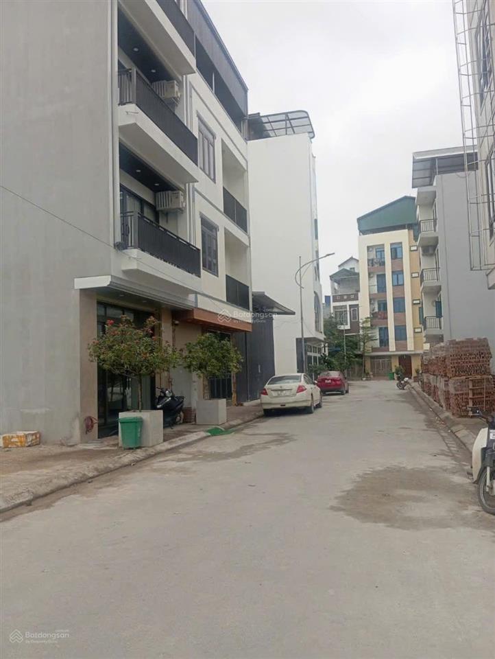 Mới  cc bán lô góc vip 77m2 dv yên lũng an khánh  giá tốt nhất thị trường, giáp chung cư