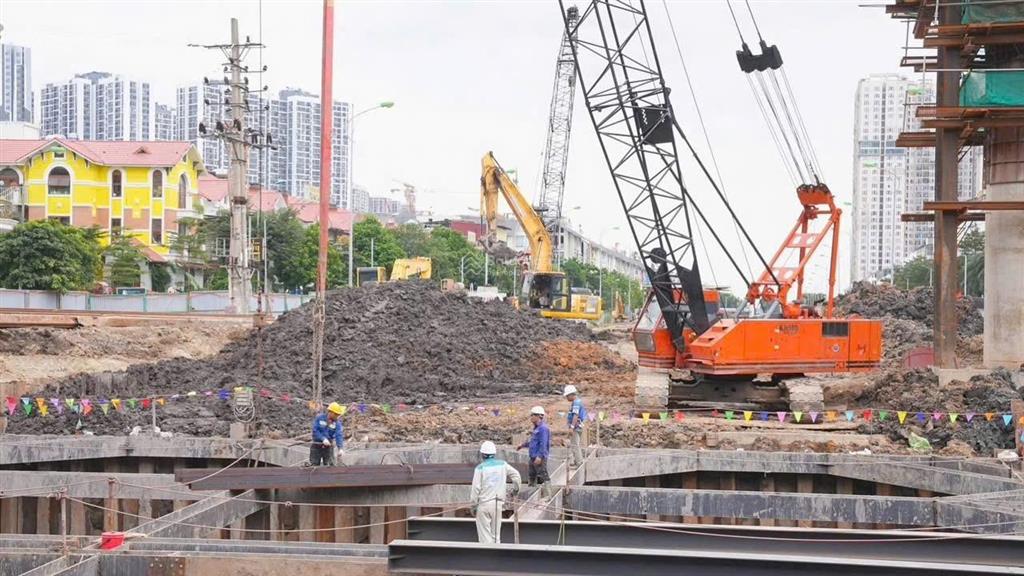 Mới  cc bán lô góc vip 77m2 dv yên lũng an khánh  giá tốt nhất thị trường, giáp chung cư