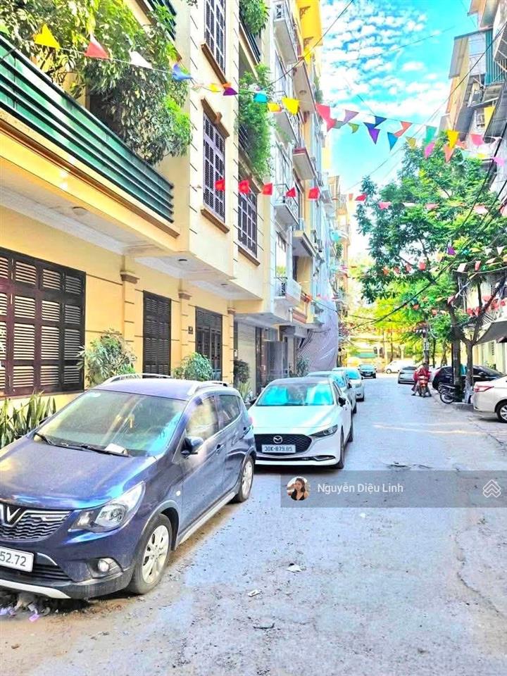Nguyễn khánh toàn, gần cv nghĩa đô, không qh, xây chdv, dt 130m2  mt 9m  ngõ 3m