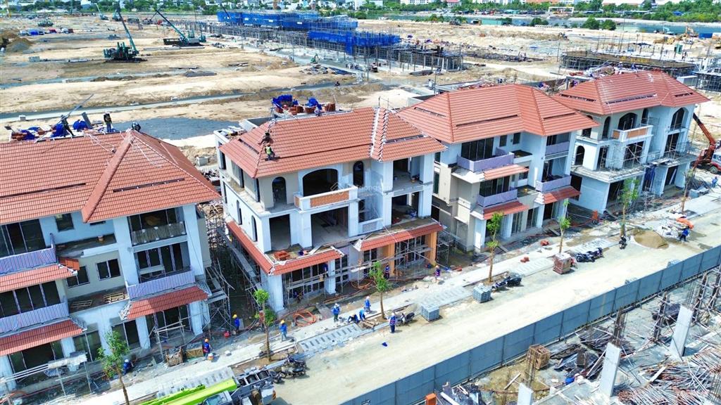 Charmora city  sở hữu căn liền kề 3 tầng d563 cạnh trục chính d6 và công viên giá tts chỉ 12,31 tỷ