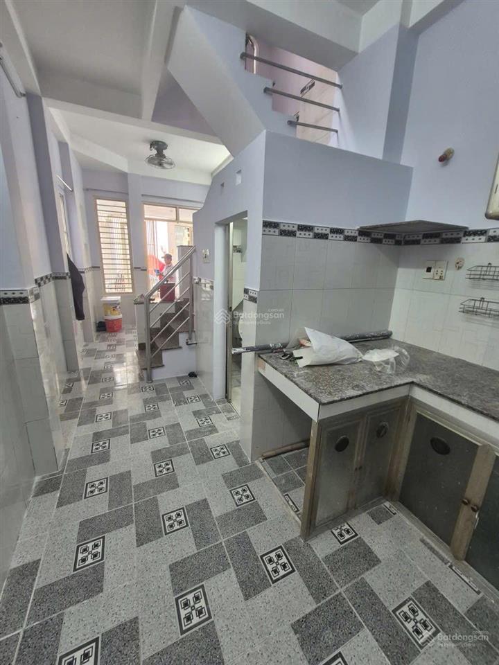 Cần bán nhà đường hưng phú quận 8, căn góc 2 mặt hẻm
