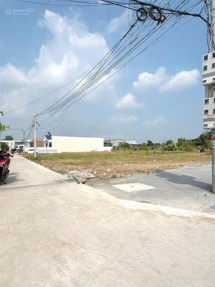 Tôi chính chủ cần bán lô đất diện tích 106m2, sổ hồng riêng giá 600 triệu thuận tiện về sg 30 phút