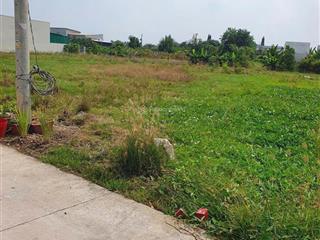 Chính chủ cần bán gấp lô đất diện tích 106m², sổ hồng riêng giá 600 triệu thuận tiện về sg 30 phút