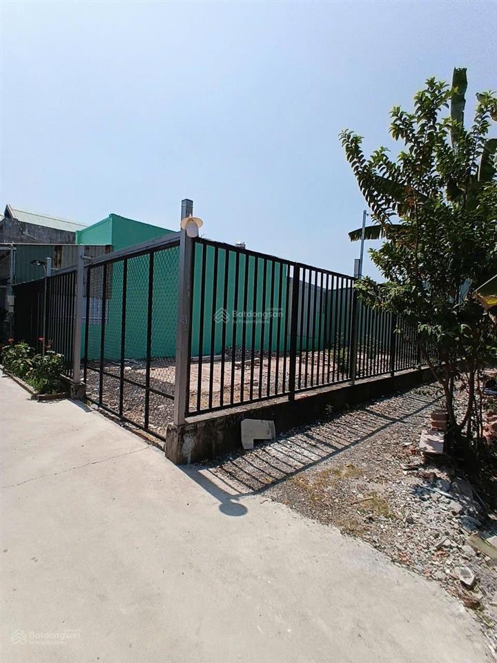Chính chủ cần bán lô đất ở phong phú bình chánh dt 181m2 sổ hồng riêng full thổ cư
