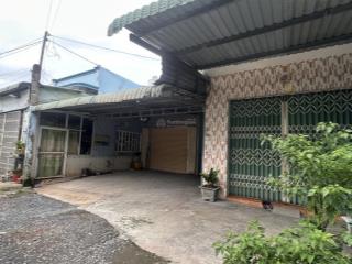 Nhà cần bán gấp. nhà vườn cây ăn trái . có dãy nhà trọ 10phòng đang hoạt động. có sẳn nguồn thu.
