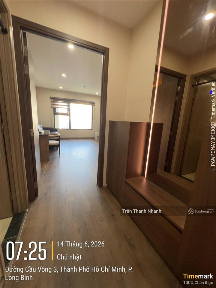 Bán căn hộ full nội thất cao cấp  the origami  vinhomes grand park, giá 2,490 tỷ