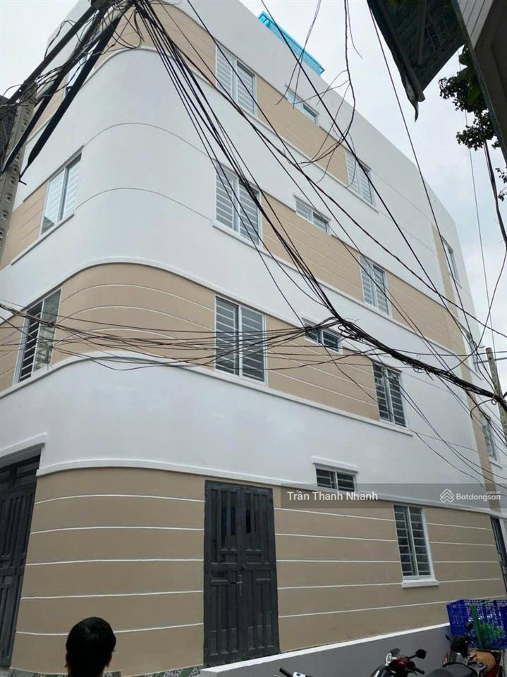 Chính chủ bán nhà q.3 1 trệt 3 lầu, 11 phòng đang cho thuê