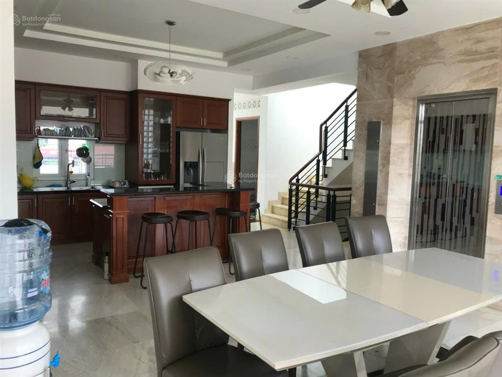 Hẻm vip 86 phổ quang, dt 7.2x17m, 5 tầng + tháng máy, giá tốt