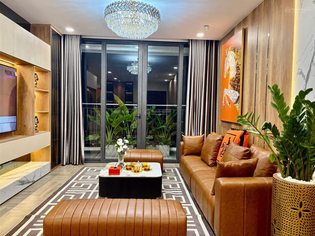Chính chủ bán ch sky park 128m2 3pn giá 10,5 tỷ căn góc full nội thất đẹp view hồ sẵn slot ô tô