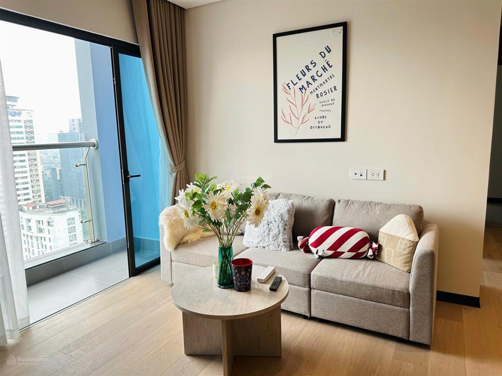 Tôi chủ nhà bán căn 3pn dt 105m2 chung cư vinhomes westpoint view thoáng, giá 9 tỷ bao phí
