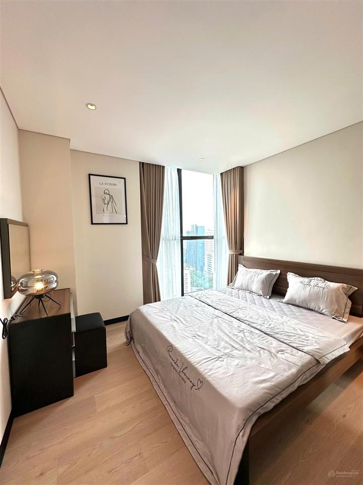 Tôi chủ nhà bán căn 3pn dt 105m2 chung cư vinhomes westpoint view thoáng, giá 9 tỷ bao phí