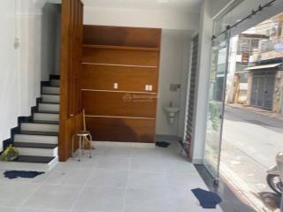 Bán nhà riêng tại trường chinh, 9,8 tỷ, 28m2, 4pn, 4wc, hướng đông bắc