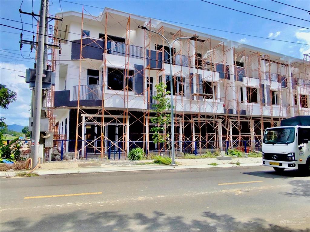 Bán biệt thự tại tô nguyệt đình, hắc dịch, 4,2 tỷ, 90m2, giá ưu đãi đẹp, nhiều tiện ích