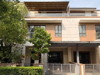 Cho thuê nhà phố zone 8  swanbay