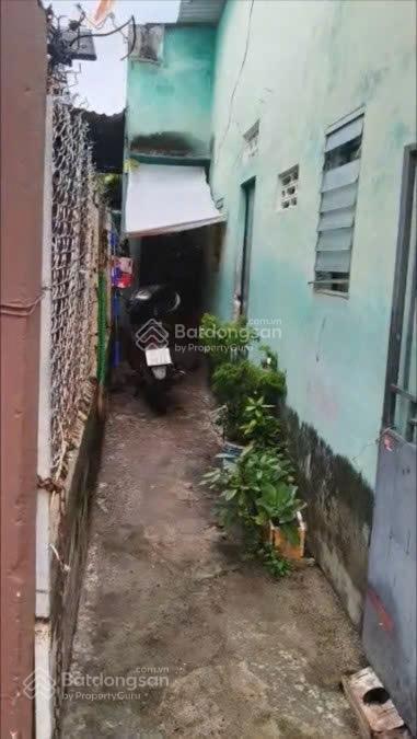 Nhà hẻm cấp 4  59,4m2  1 tỷ 700  ngang 5m