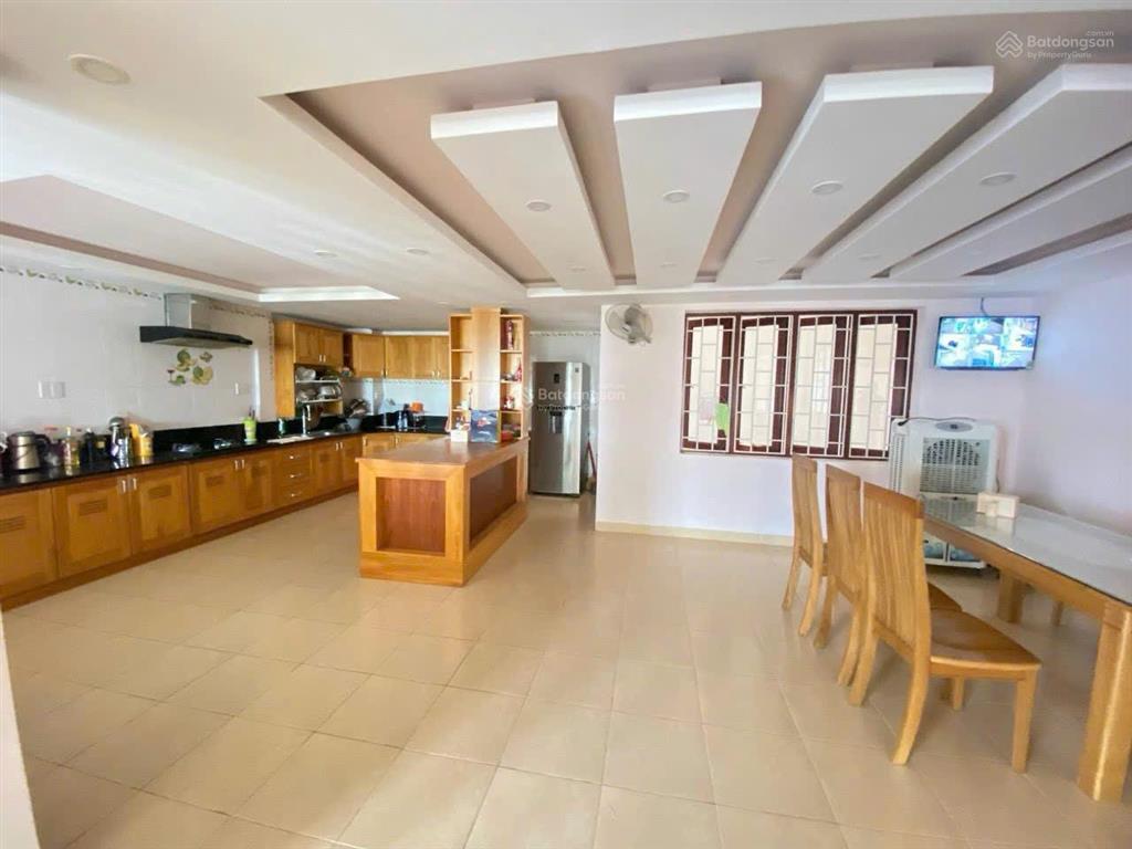 Nhà 4 tầng tđc hòn xện  160m2 ngang 8 mặt tiền lý thái tổ  16 tỷ 800