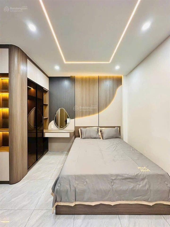 Bán nhanh trong tuần giá 6.6 tỷ giảm 600tr rồi anh chị ơi  nhà 5 tầng  thạnh lộc 27, q12, hcm