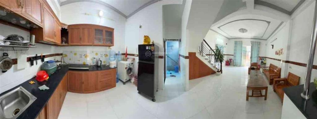 Bán nhà 2 tầng  gần chợ cầu đồng  thạnh lộc 29  q12  sổ hồng riêng