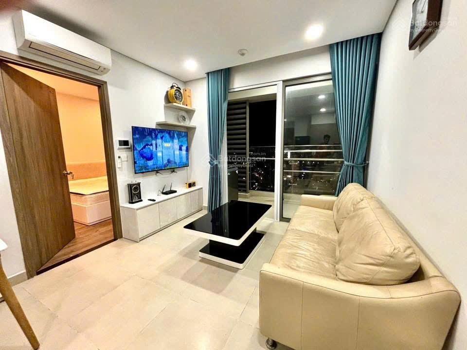 Chủ nhà ngộp bank cần bán gấp căn hộ celadon tân phú shr bao phí sang tên