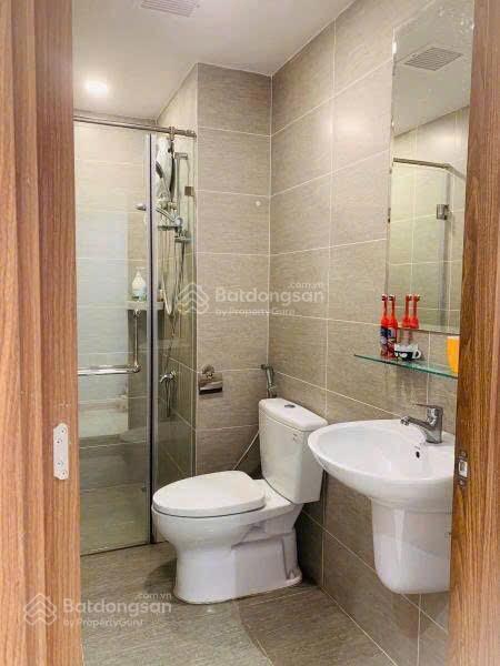 Nhà đẹp không chờ người chậm chân. inbox ngay để xem nhà và nhận giá tốt tại q2 giảm ngay 60tr