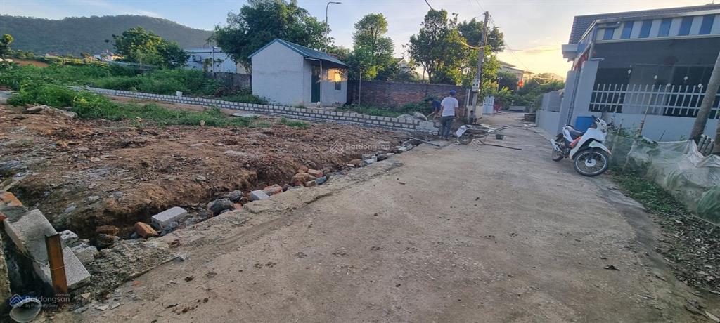 Chính chủ cần bán đất có sổ đỏ tại thôn thắng đấu, phú cát, hà nội