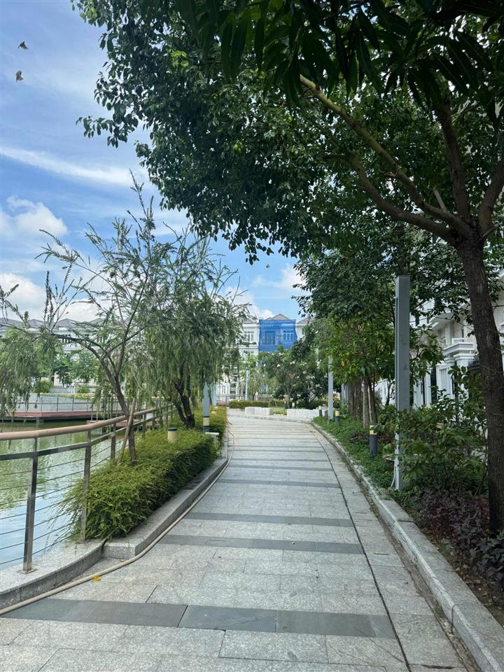 Chỉ 2.9 tỷ/căn the peak garden quận 7  ngay ga metro  cách pmh chỉ 500m.  tươi 0932 161 ***