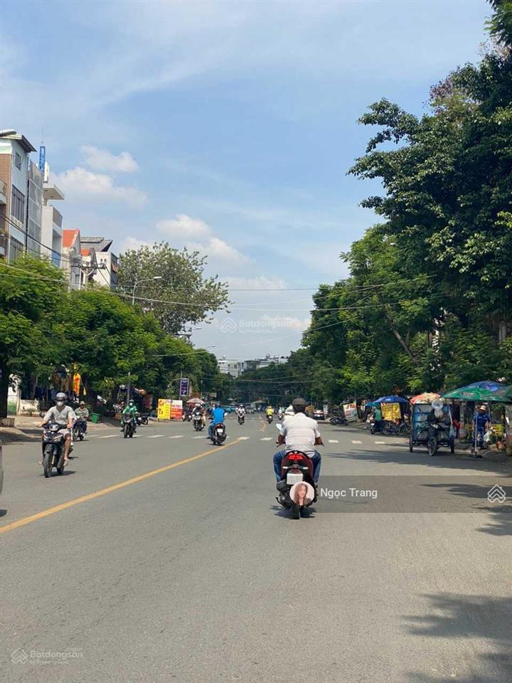 Bán nhà đặng thùy trâm  trục 12m đối diện đại học văn lang 4,3mx20m 80m2 nhà sát mặt tiền 30m