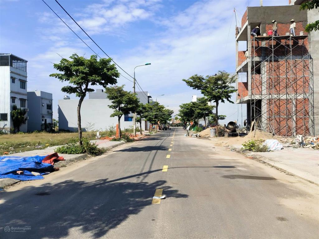 Chính chủ cô sao bán đất hói kiểng 17 khu nam hòa xuân đường 7m5, giá rẻ 4 tỷ