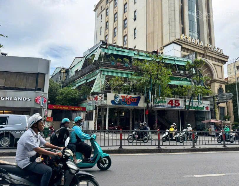 Bán góc 2mt phan đăng lưu, bình thạnh dt 16x42m cn 651.9m2 hđt 200tr, giá tốt 190 tỷ ctxd cao tầng