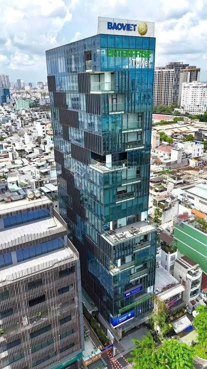Cực hiếm! tòa nhà góc 2mt bến vân đồnquận 4 dt 14 x 33m2 hầm 16 tầng hđt 2.4tỷ/tháng, giá 680 tỷ