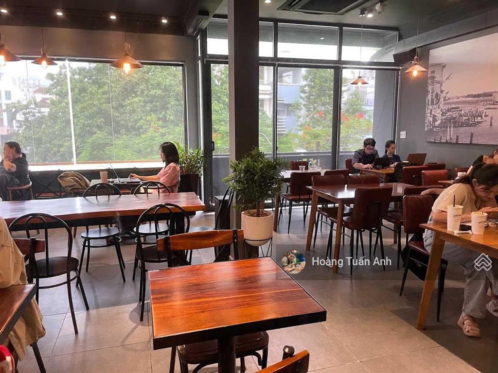 Siêu phẩm nguyễn gia trí, bình thạnh, d2 cũ (9 x 20m) 4 tầng, hđt 120tr/tháng, giá tốt 40 tỷ