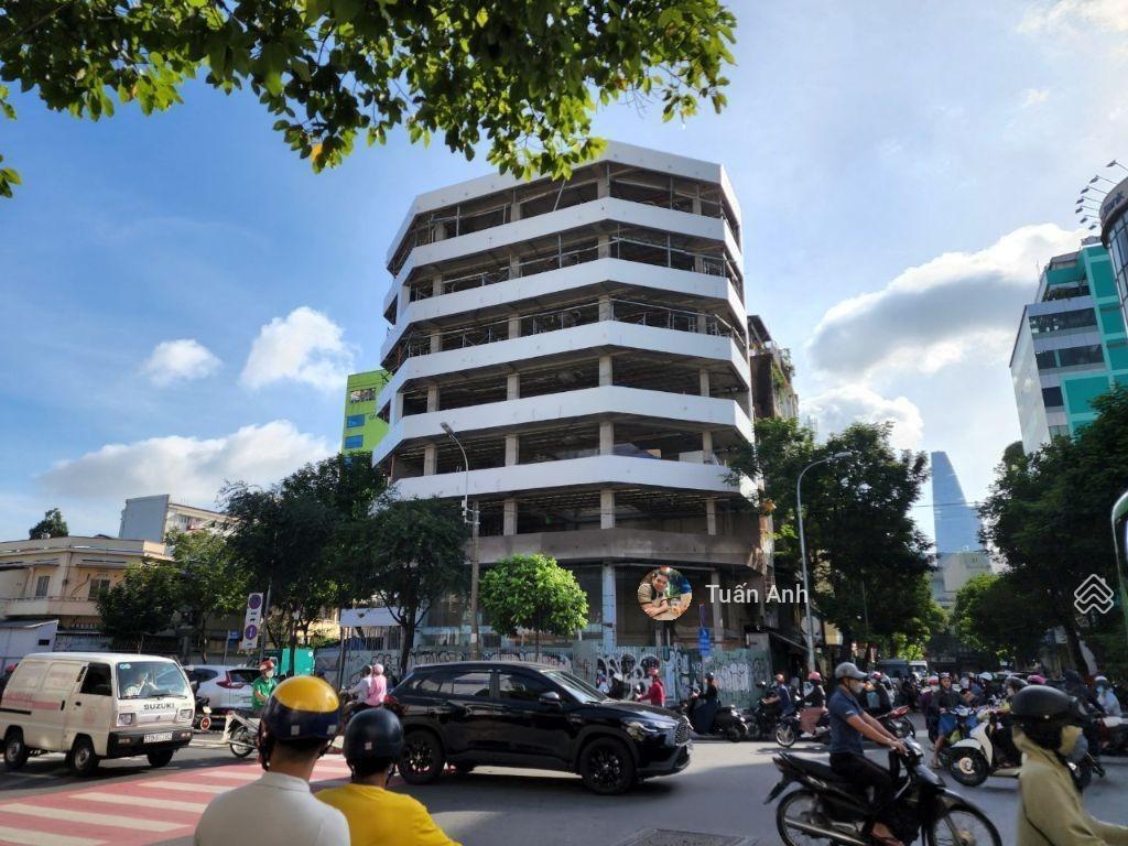Siêu vị trí! bán nhà góc 2 mặt tiền nguyễn thái học  cô bắc (15x18m) 4 tầng hđt 120tr/th giá 95 tỷ