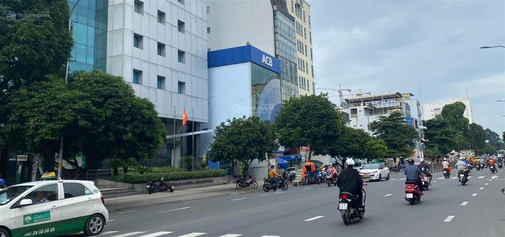 Mặt tiền phan đăng lưu, pn dt 8.8x24m cn 192m² hđt 120tr bán gía 51 tỷ, 3 tầng