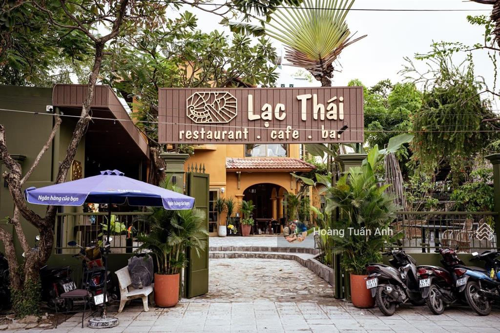 Bán nhà mặt tiền thảo điền, quận 2 (20x25m) 4 tầng hđt 200tr/tháng giá 115 tỷ, có hồ bơi + sân vườn