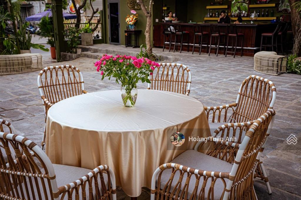 Bán nhà mặt tiền thảo điền, quận 2 (20x25m) 4 tầng hđt 200tr/tháng giá 115 tỷ, có hồ bơi + sân vườn