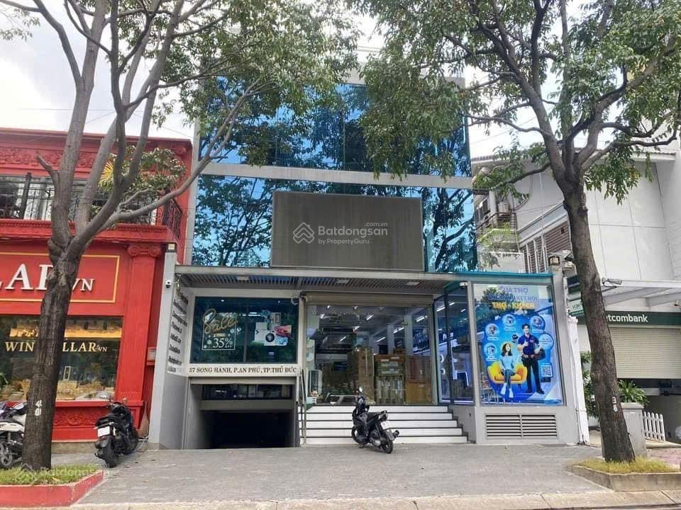 Siêu thương hiệu! bán nhà mt song hành  dt 10 x 20m, hầm 3 tầng  hđt 125tr  giá 85 tỷ