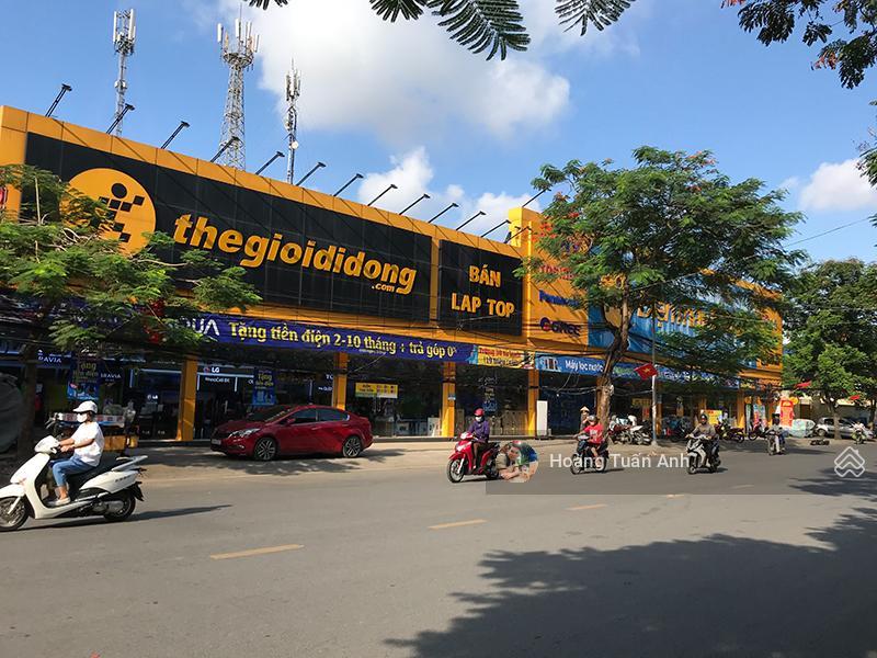 Bán gấp! nhà điện máy xanh đang thuê 260tr/th, mặt tiền tô ký, q12 dt 26x35m cn 920m2, chỉ 50 tỷ