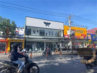 Giá tốt! bán nhà mt quang trung, p8, gò vấp (8.5 x 24m) cn 195m2, hđt 95tr/tháng, bán gấp 30 tỷ tl