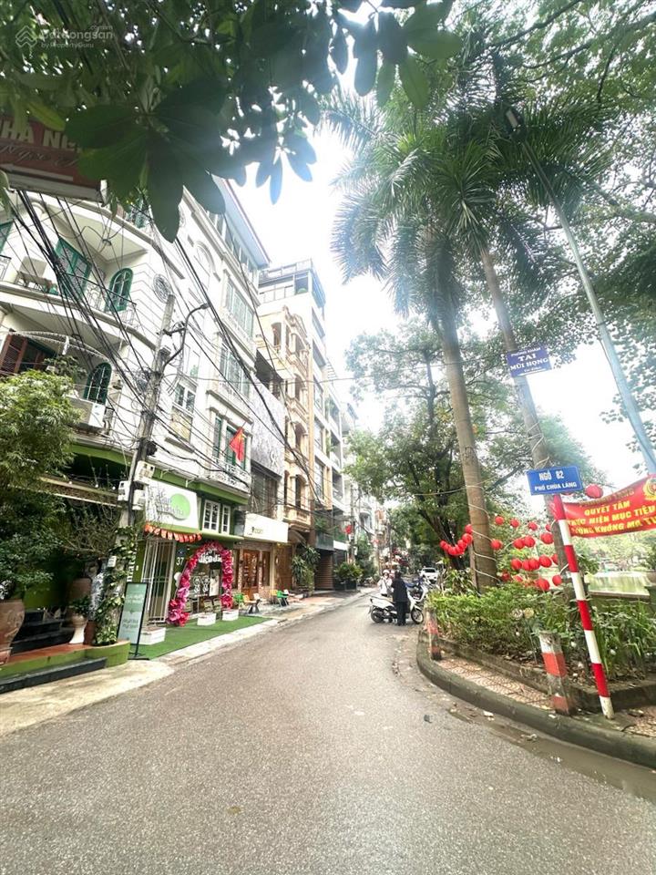 Chùa láng  55m2  26,8 tỷ  mt4,8  ô tô tránh  30m ra hồ chùa láng  gần 4 trường đh
