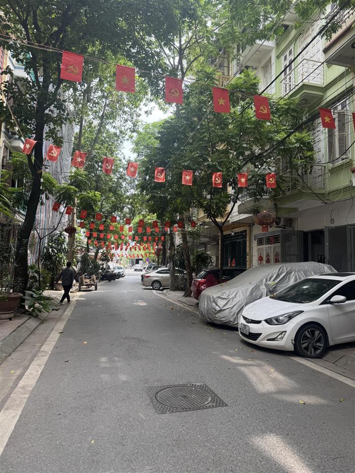 8 tầng thang máy/ kim mã/ 60m2, 25,5 tỷ  3 ô tô tránh  kinh doanh 24/7  gần vđ1 võ cầu giấy